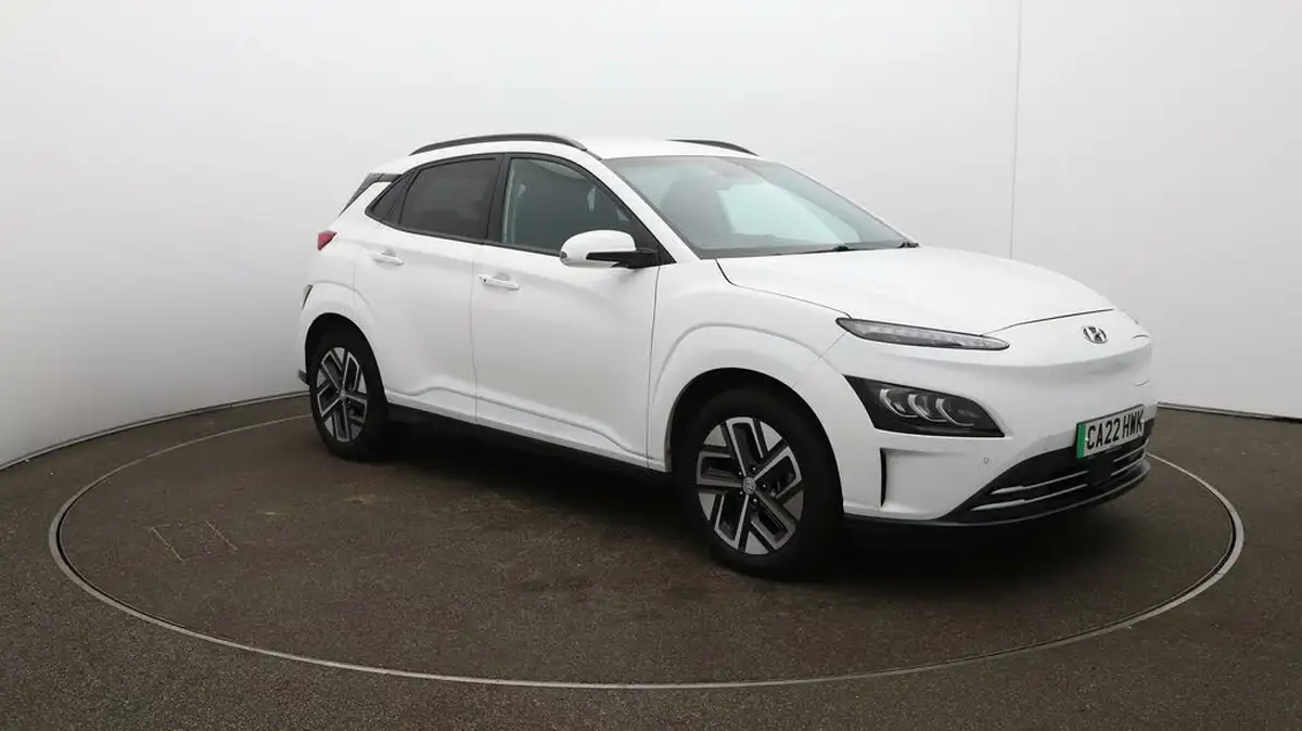 2022-hyundai-kona-e-premium-204ps-64kwh-7kw-obc-big-1