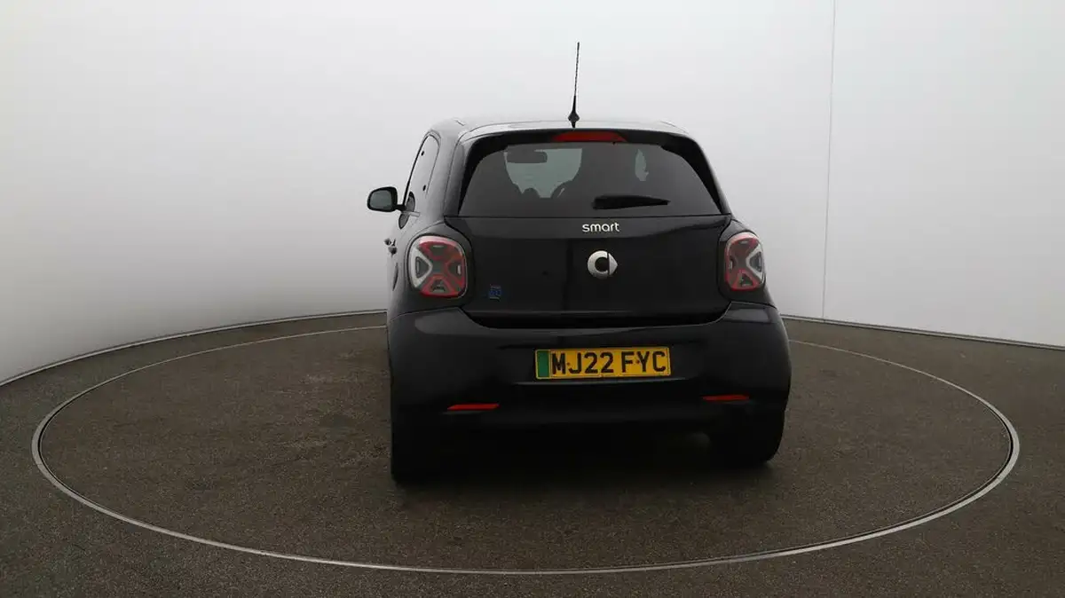 2022-smart-forfour-eq-exclusive-big-50