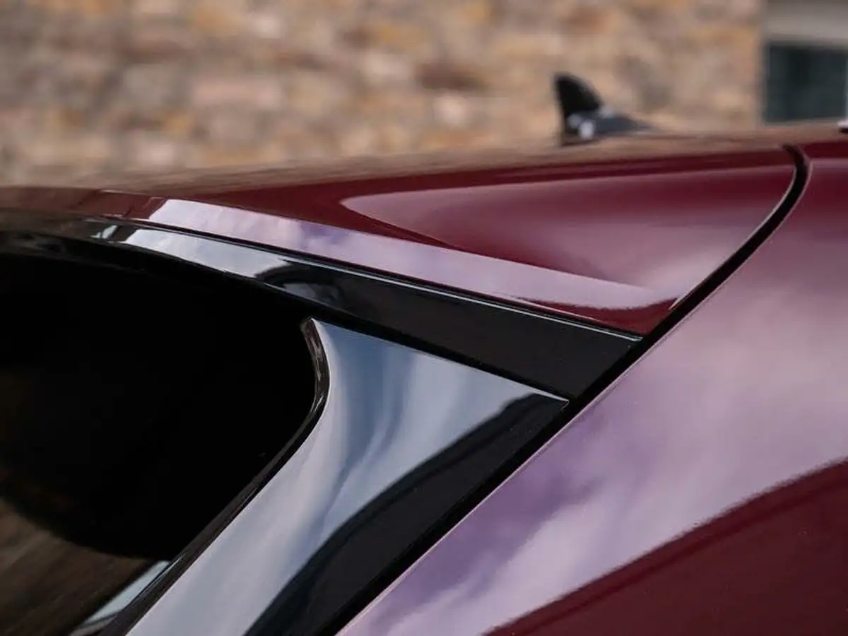 2023-bentley-bentayga-40-v8-extended-wheelbase-azure-big-61