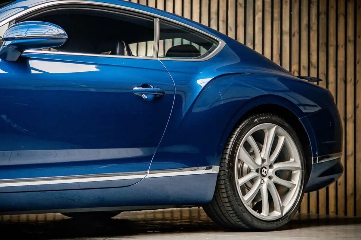 2018-bentley-continental-60-gt-635ps-coupe-big-15