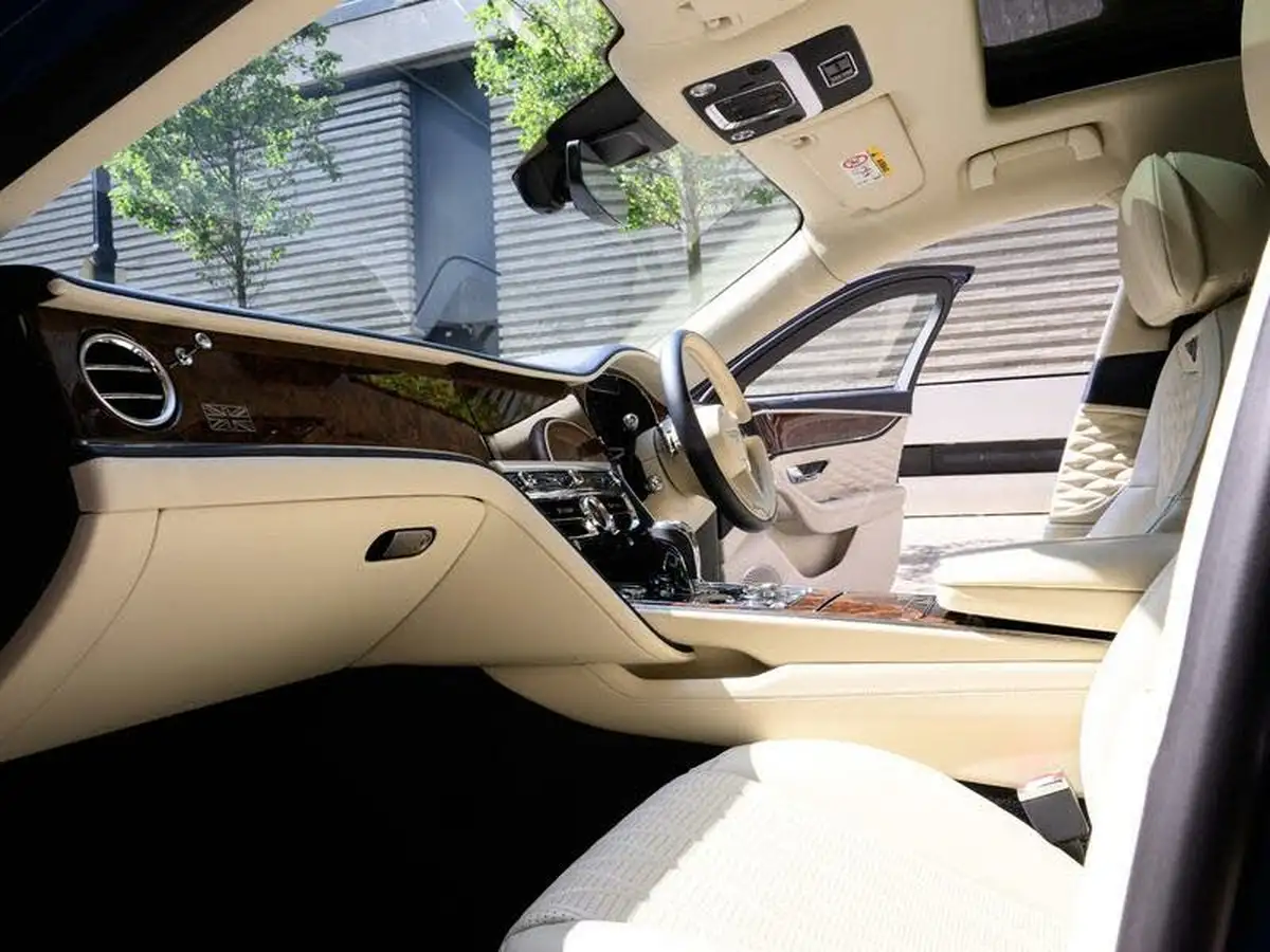 2020-bentley-flying-spur-60-w12-big-1