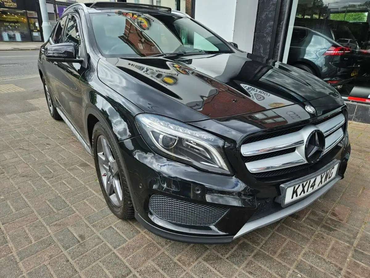 2014-mercedes-benz-gla-class-21cdi-amg-line-premium-plus-package-170bhp-220-4matic-7g-dct-big-15