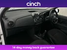 2020-dacia-sandero-10-sce-essential-small-9