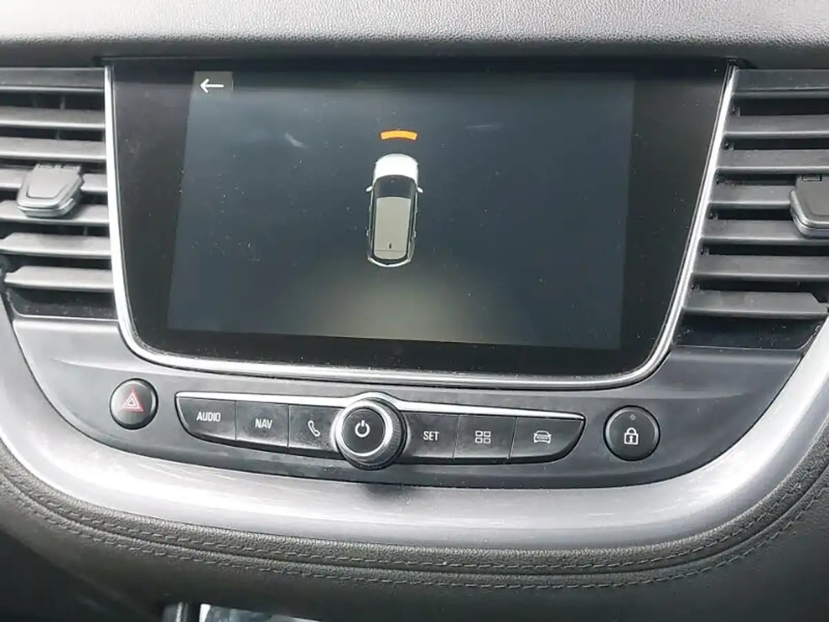 2021-vauxhall-grandland-x-12-griffin-big-9