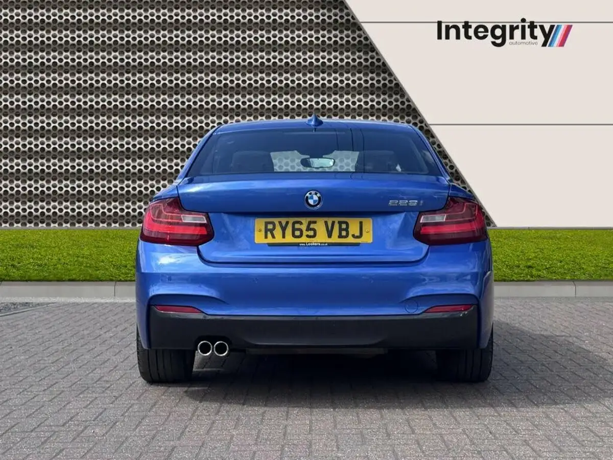 2015-bmw-2-series-20-228i-m-sport-coupe-auto-big-5