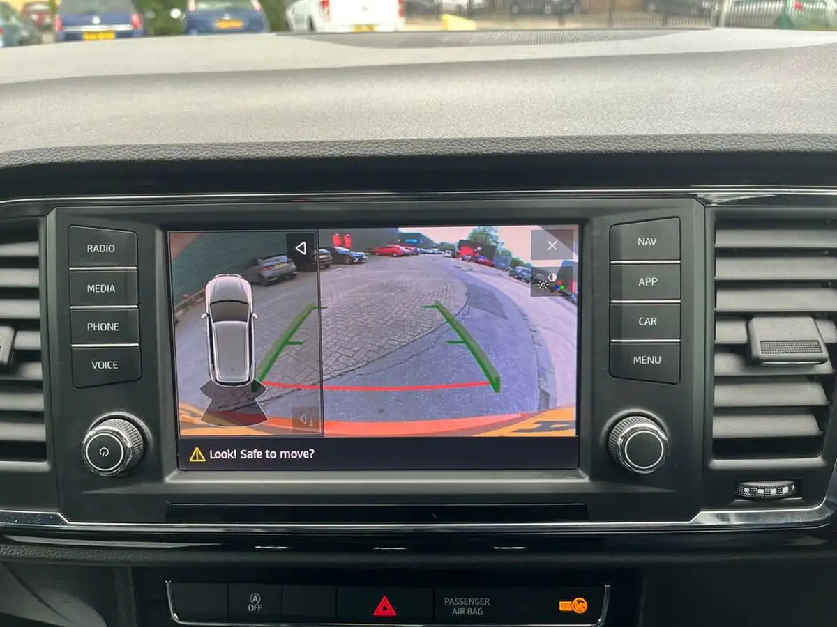 2018-seat-ateca-20tdi-xcellence-150ps-1968cc-big-13