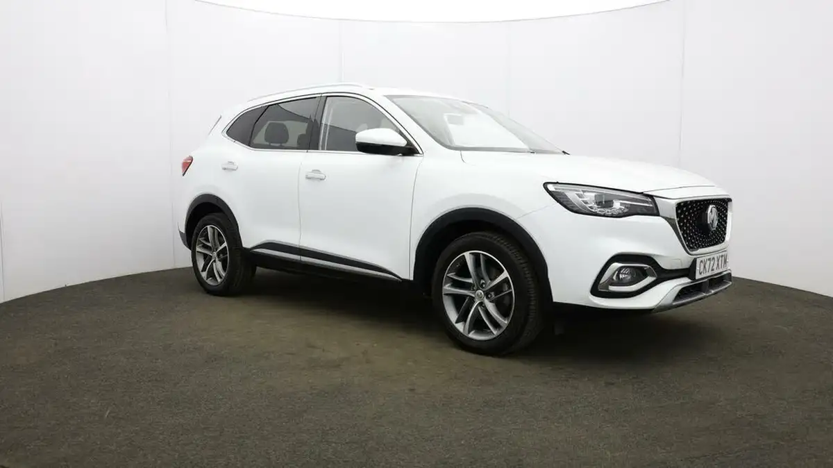 2022-mg-hs-15t-gdi-exclusive-162ps-dct-big-47
