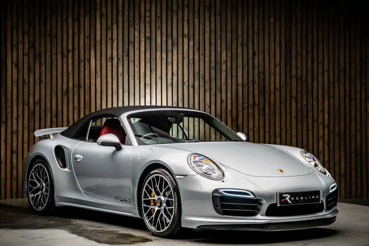 2014-porsche-911-38-turbo-s-coupe-big-10