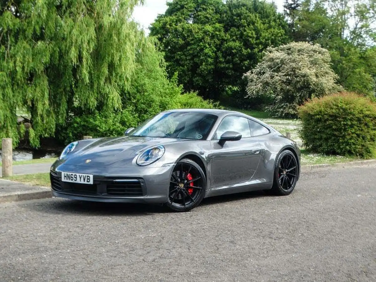 2019-porsche-911-30-carrera-s-450ps-coupe-pdk-big-0