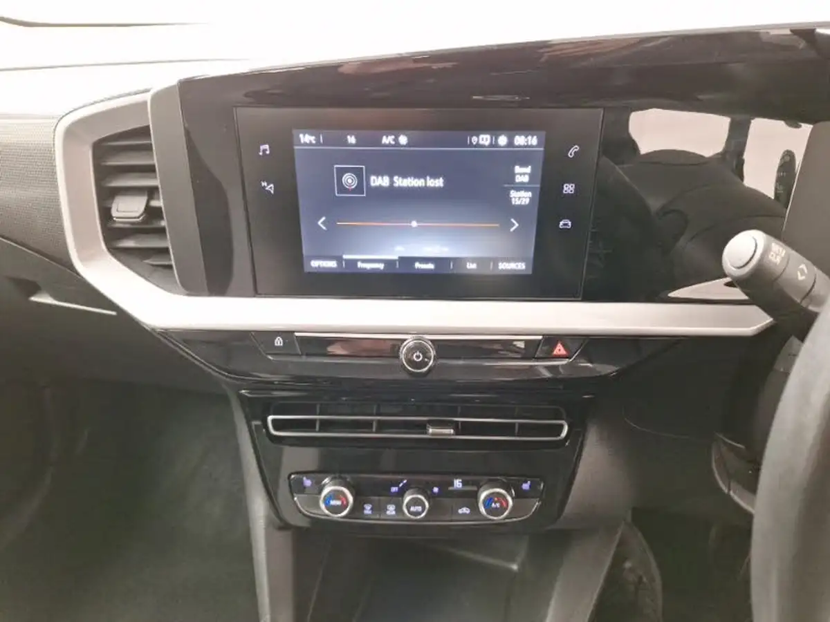 2022-vauxhall-mokka-12-elite-edition-130ps-auto-big-15