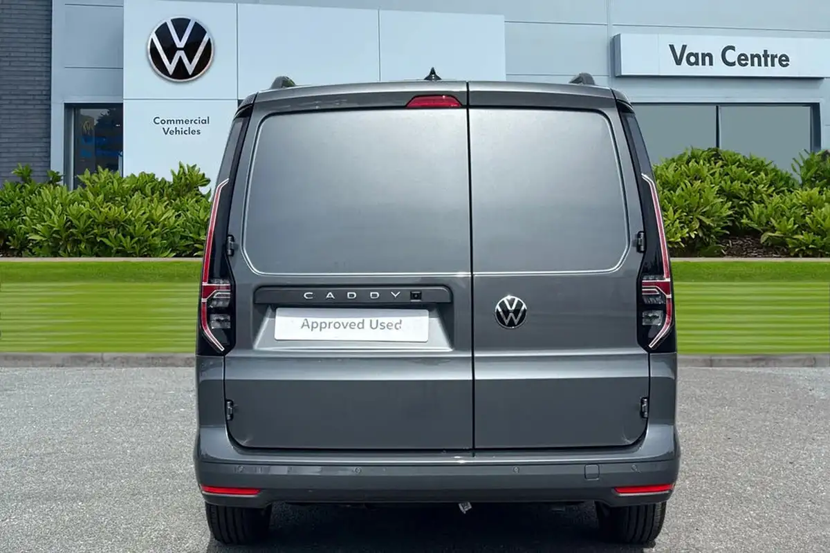 2025-volkswagen-caddy-maxi-20tdi-c20-maxi-cargo-commerce-pro-122pseu6d-dsg-big-3