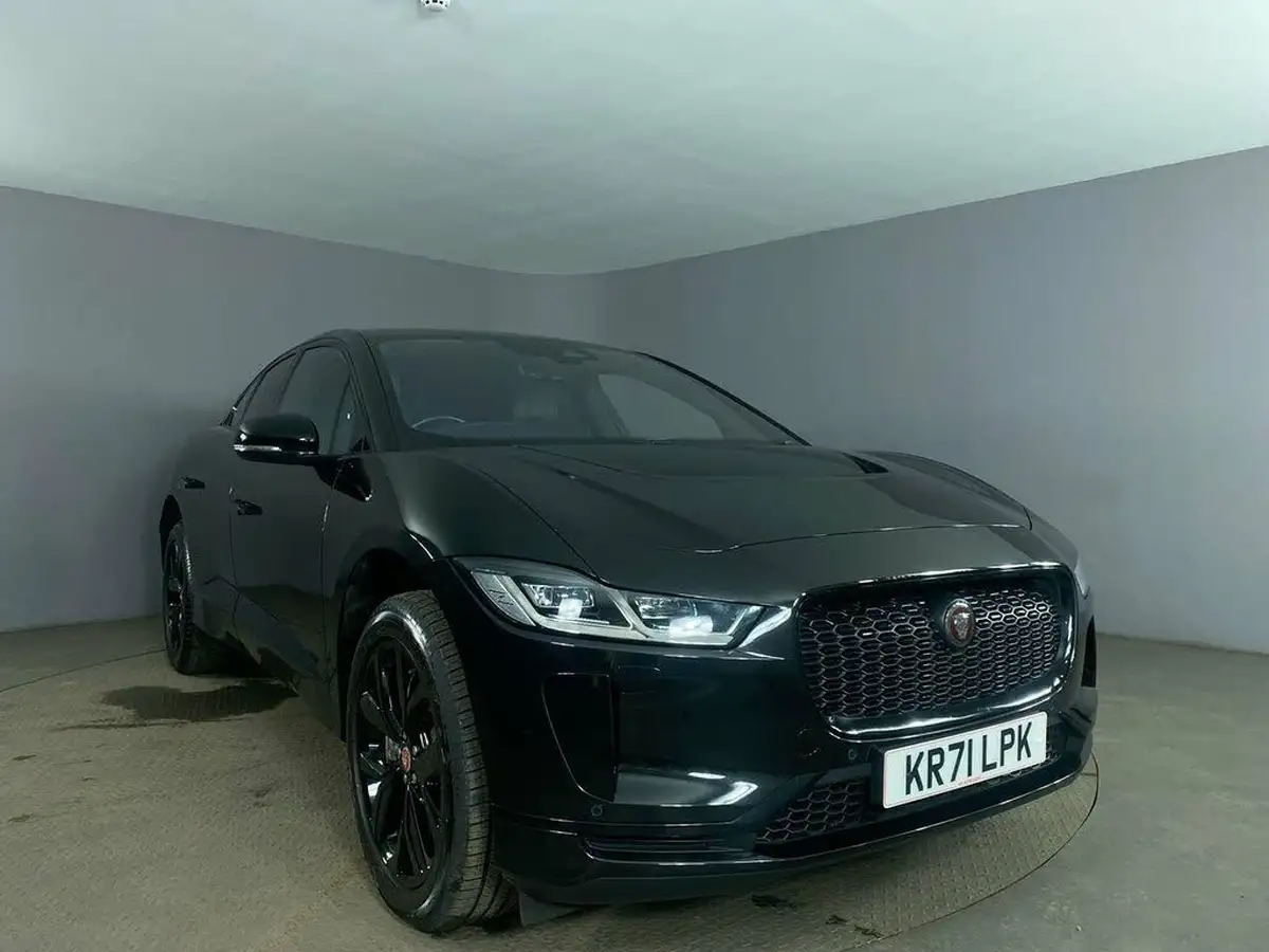 2021-jaguar-i-pace-ev400-black-big-1