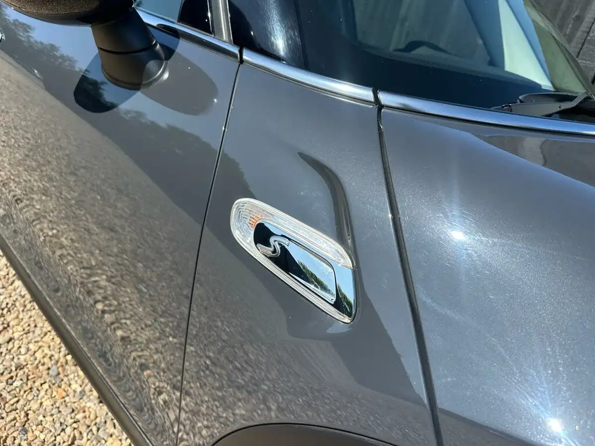 2018-mini-cooper-20-cooper-s-series-ii-ss-hatchback-5d-big-11