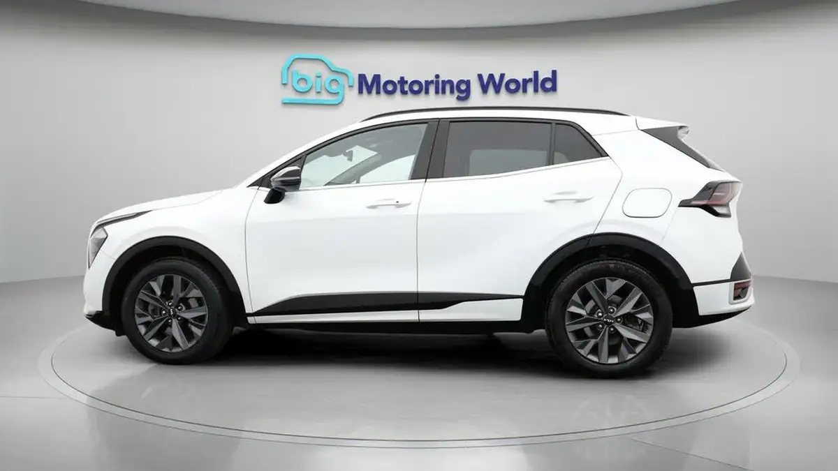 2022-kia-sportage-16-t-gdi-gt-line-226bhp-hev-1598cc-auto-big-3