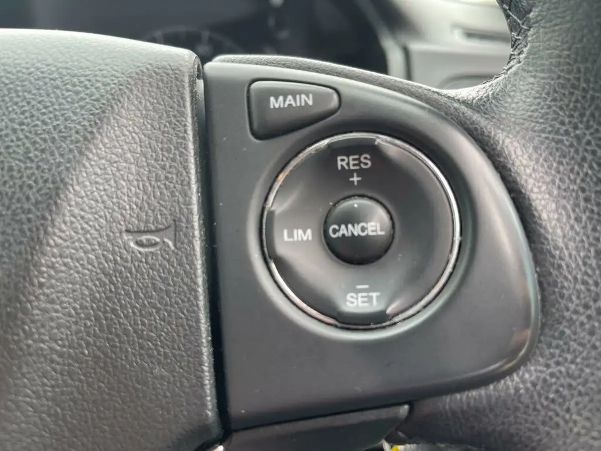 2016-honda-cr-v-16-i-dtec-se-honda-connect-with-navi-dasp-120ps-big-22
