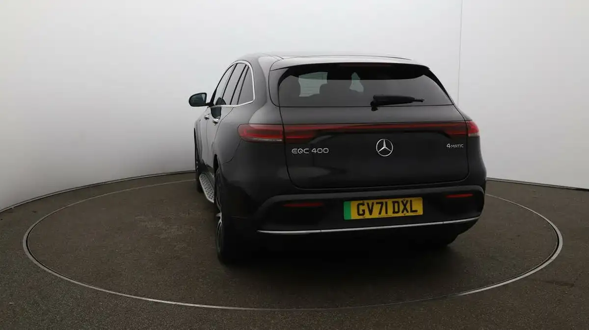 2021-mercedes-benz-eqc-e-eqc-400-amg-line-big-52