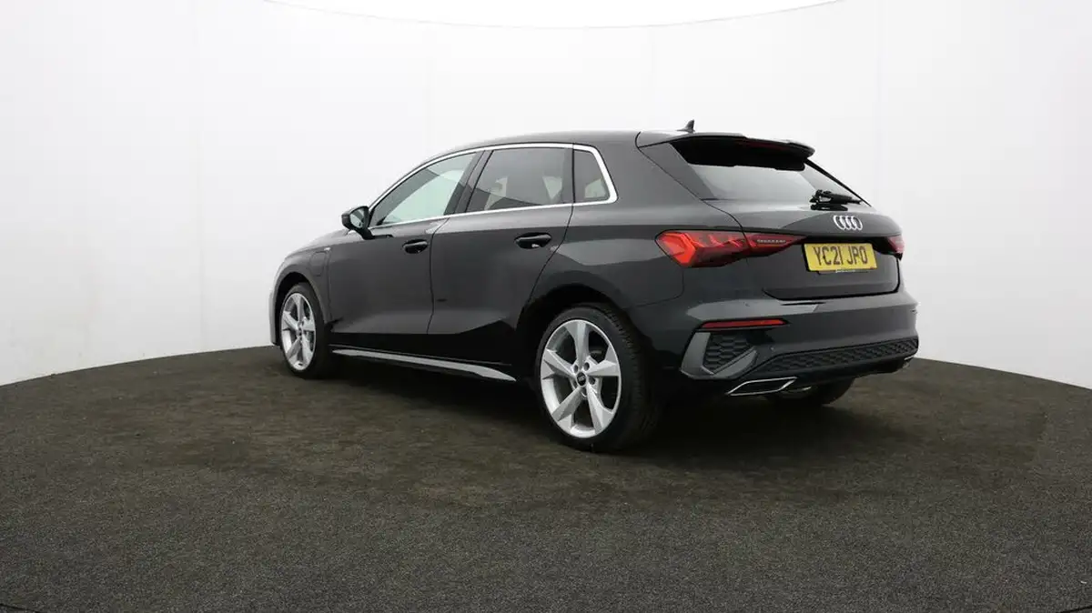 2021-audi-a3-14-40-tfsi-e-s-line-big-68