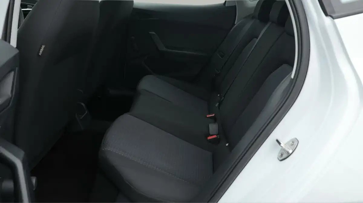 2023-seat-ibiza-10-mpi-se-big-16