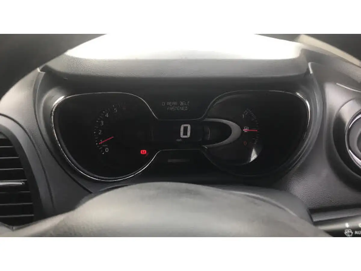 2018-renault-captur-09-tce-dynamique-nav-big-17