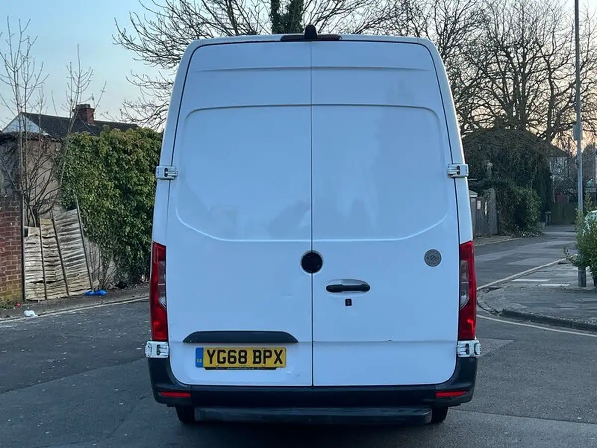 2018-mercedes-benz-sprinter-21cdi-311-l2h1-panel-van-rwd-eco-gear-360-big-3