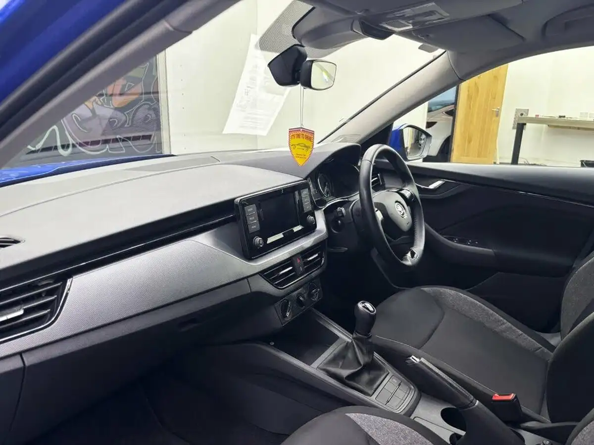 2022-skoda-kamiq-10-tsi-s-big-11