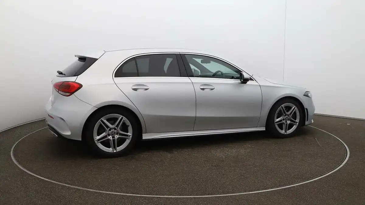 2021-mercedes-benz-a-class-20d-a220d-amg-line-hatchback-5d-big-42