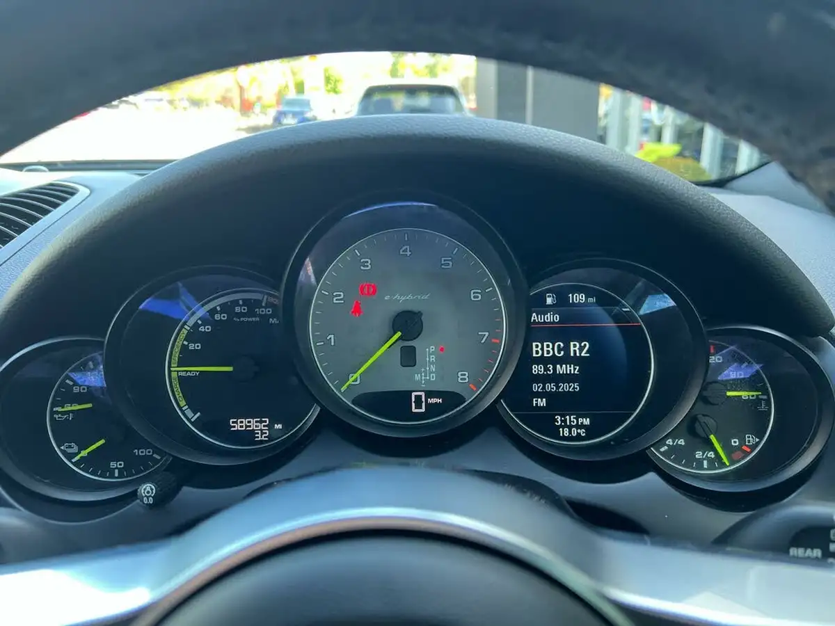 2018-porsche-cayenne-30-s-e-hybrid-platinum-edition-big-33