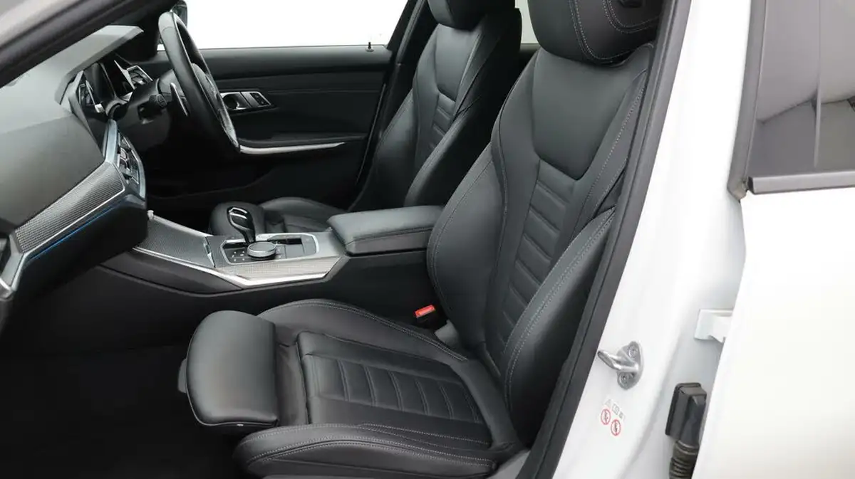 2020-bmw-3-series-20-330e-m-sport-saloon-4d-big-14