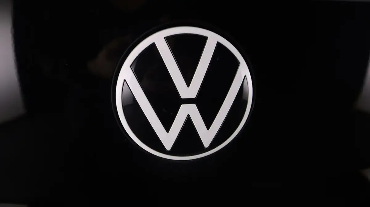 2020-volkswagen-id3-e-business-big-19