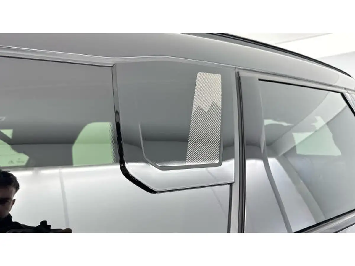 2024-mini-countryman-e-cooper-e-exclusive-big-26