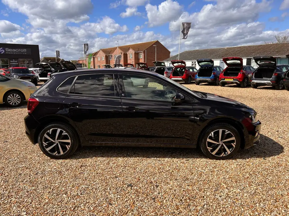 2020-volkswagen-polo-10-tsi-beats-dsg-big-4