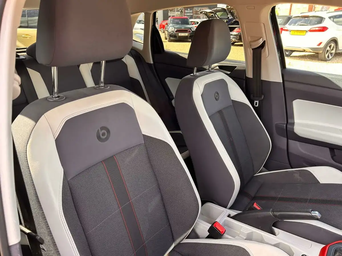 2020-volkswagen-polo-10-tsi-beats-dsg-big-28