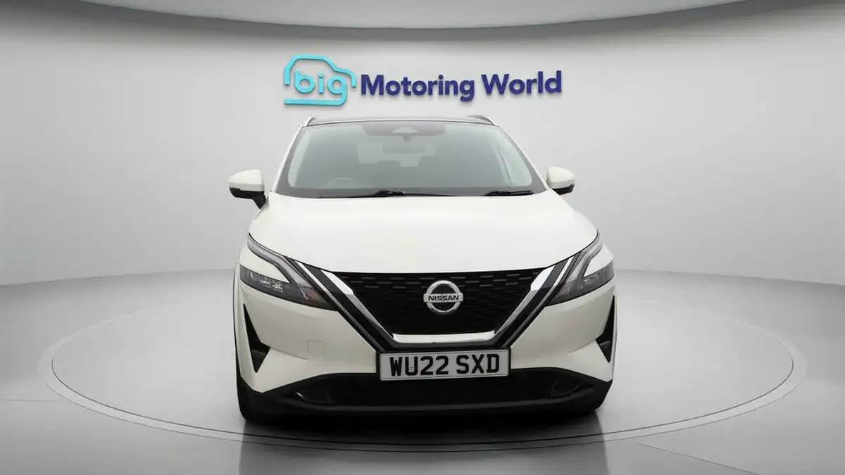 2022-nissan-qashqai-13-dig-t-n-connecta-140ps-big-2