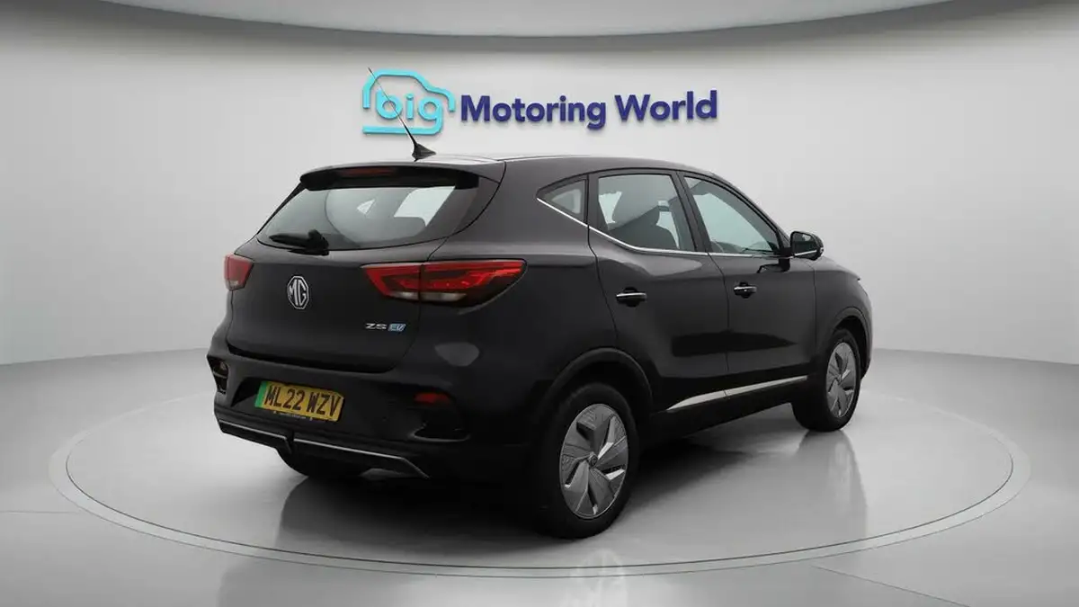 2022-mg-zs-suv-e-se-ev-176ps-big-7