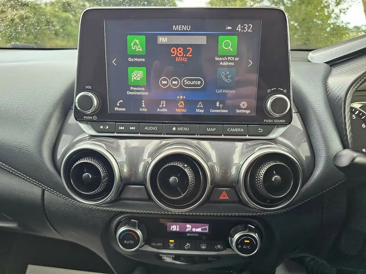 2020-nissan-juke-10-dig-t-n-connecta-117ps-dct-big-20