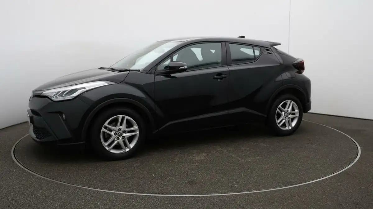 2022-toyota-c-hr-18-vvt-i-icon-big-60