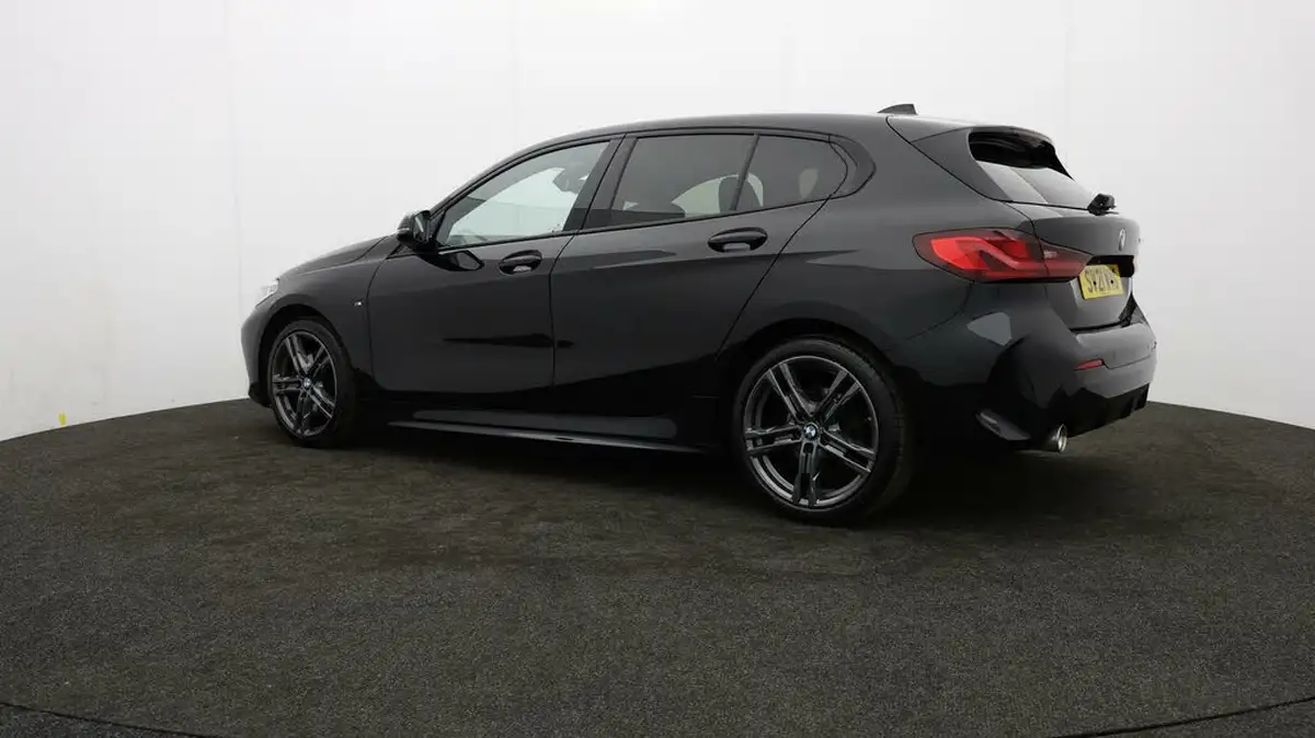 2021-bmw-1-series-15-118i-m-sport-lcp-big-66