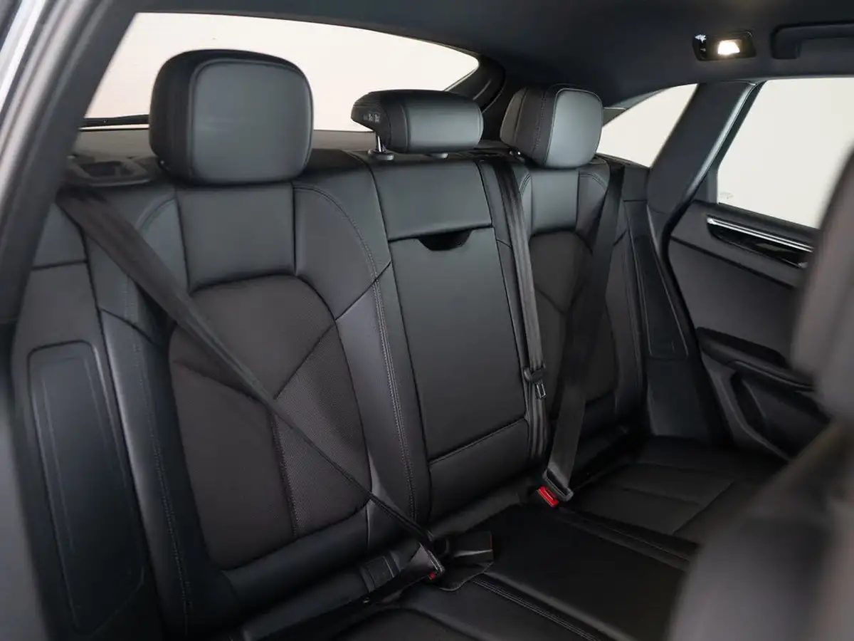 2021-porsche-macan-29-v6-s-big-19