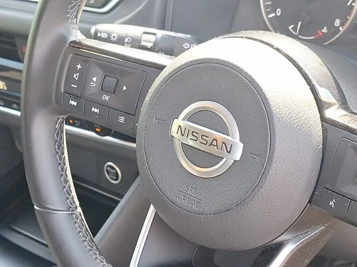 2022-nissan-qashqai-13-dig-t-acenta-premium-140ps-big-12