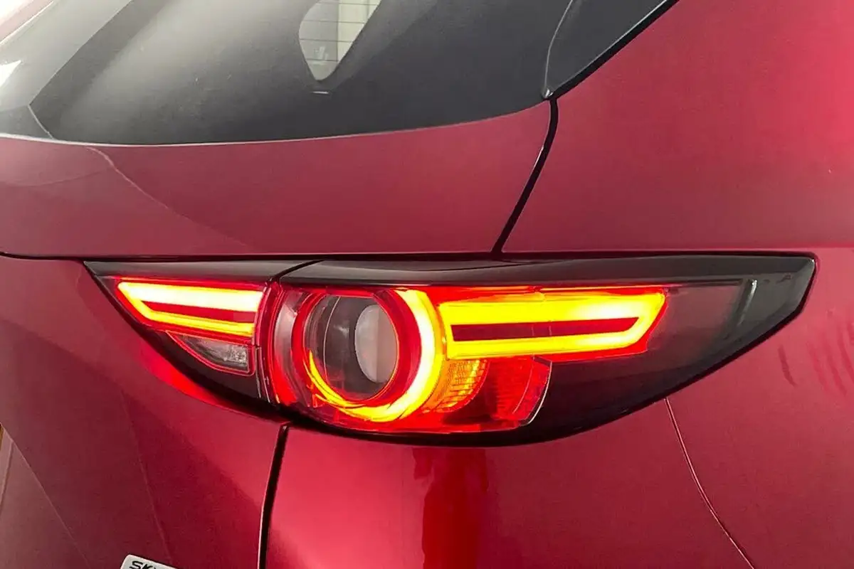 2019-mazda-cx-5-20-sport-nav-big-17
