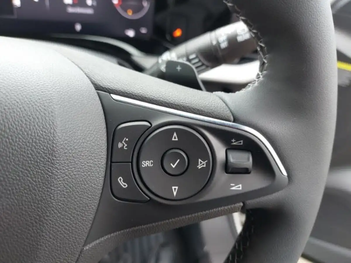 2024-vauxhall-mokka-12-turbo-ultimate-big-18