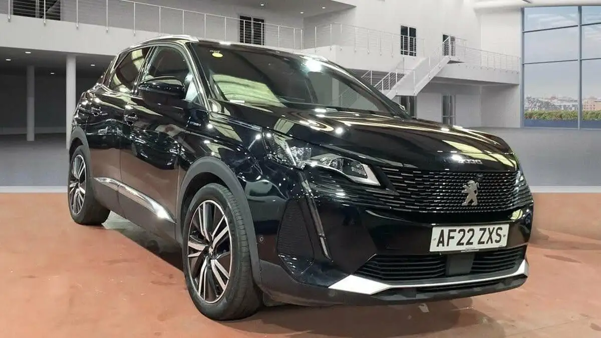 2022-peugeot-3008-suv-16-puretech-gt-300bhp-4wd-hybrid4-e-eat8-big-0