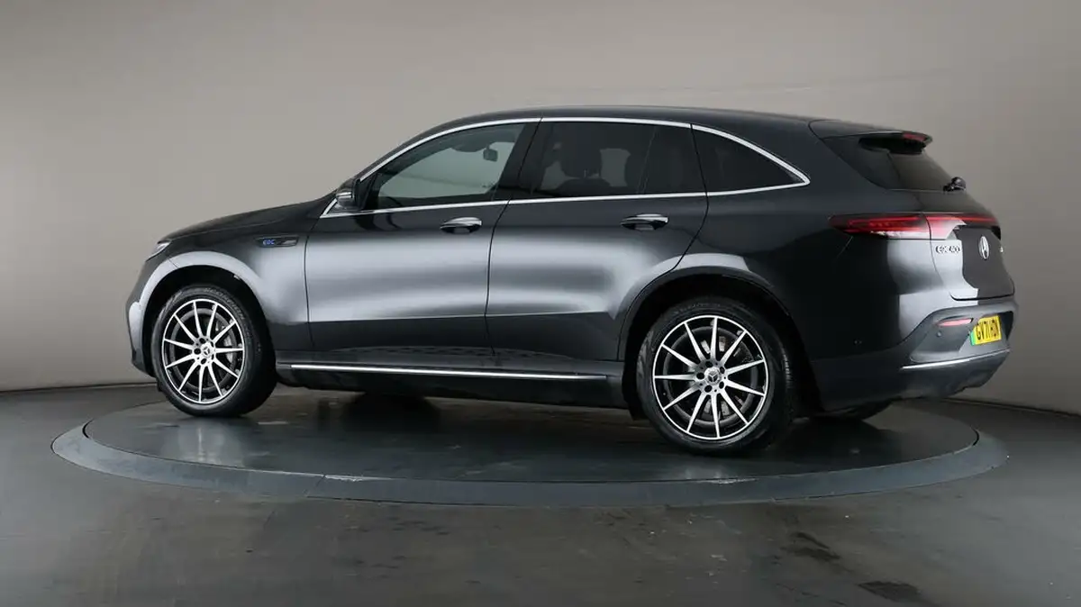 2022-mercedes-benz-eqc-e-eqc-400-amg-line-big-74