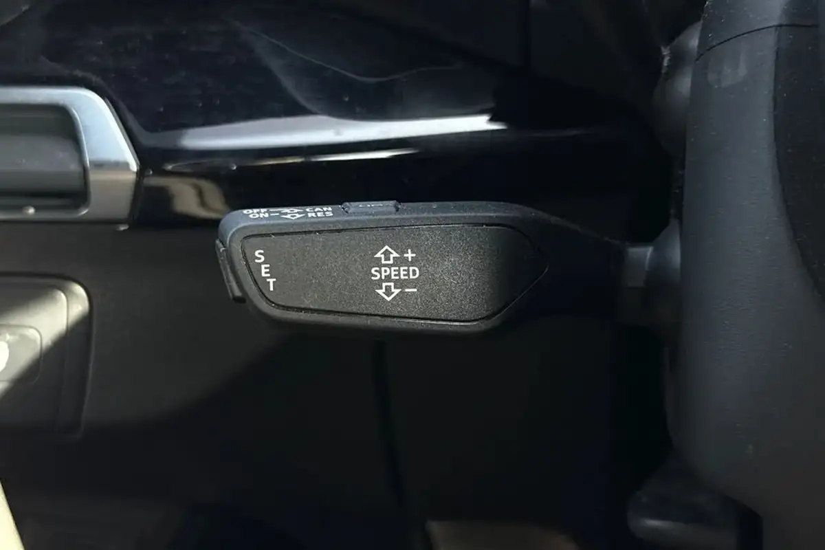 2020-audi-q2-15-35-tfsi-black-edition-1495cc-big-31
