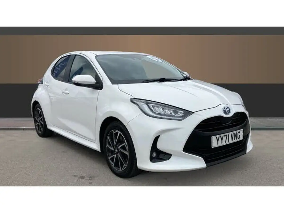2022-toyota-yaris-15-vvt-i-design-big-0