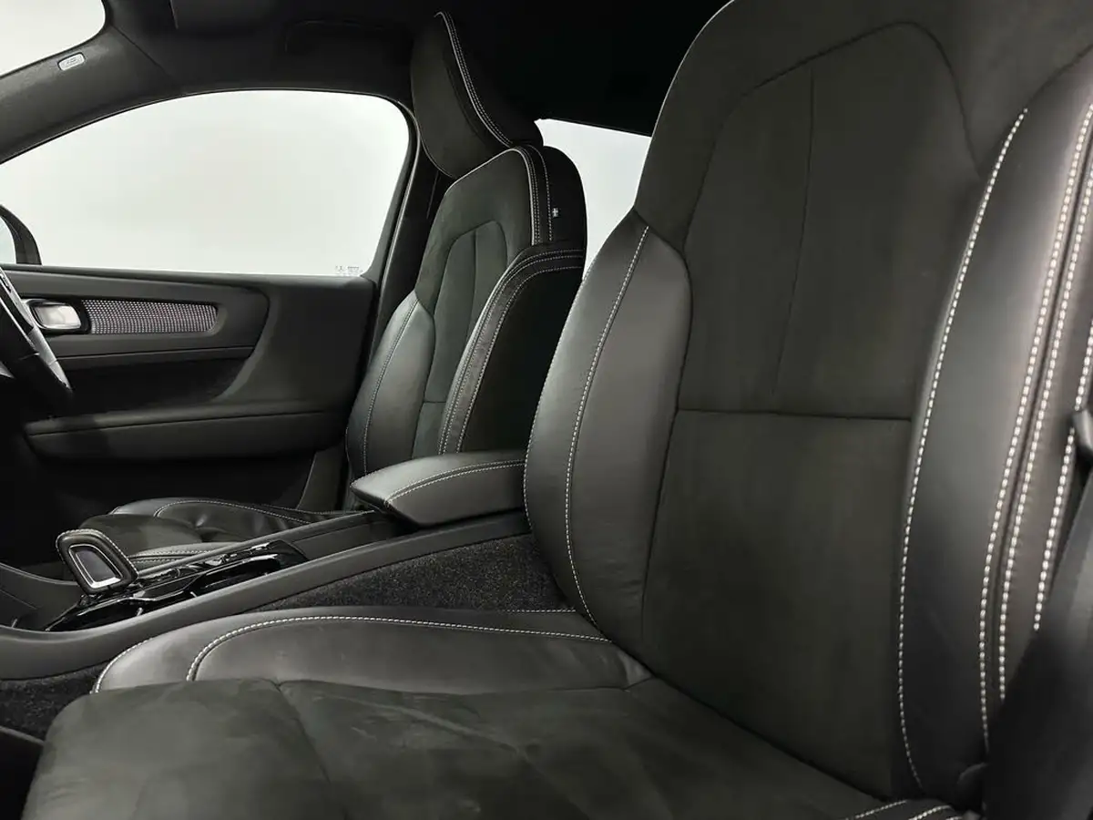 2021-volvo-xc40-15-t5-r-design-262bhp-big-27