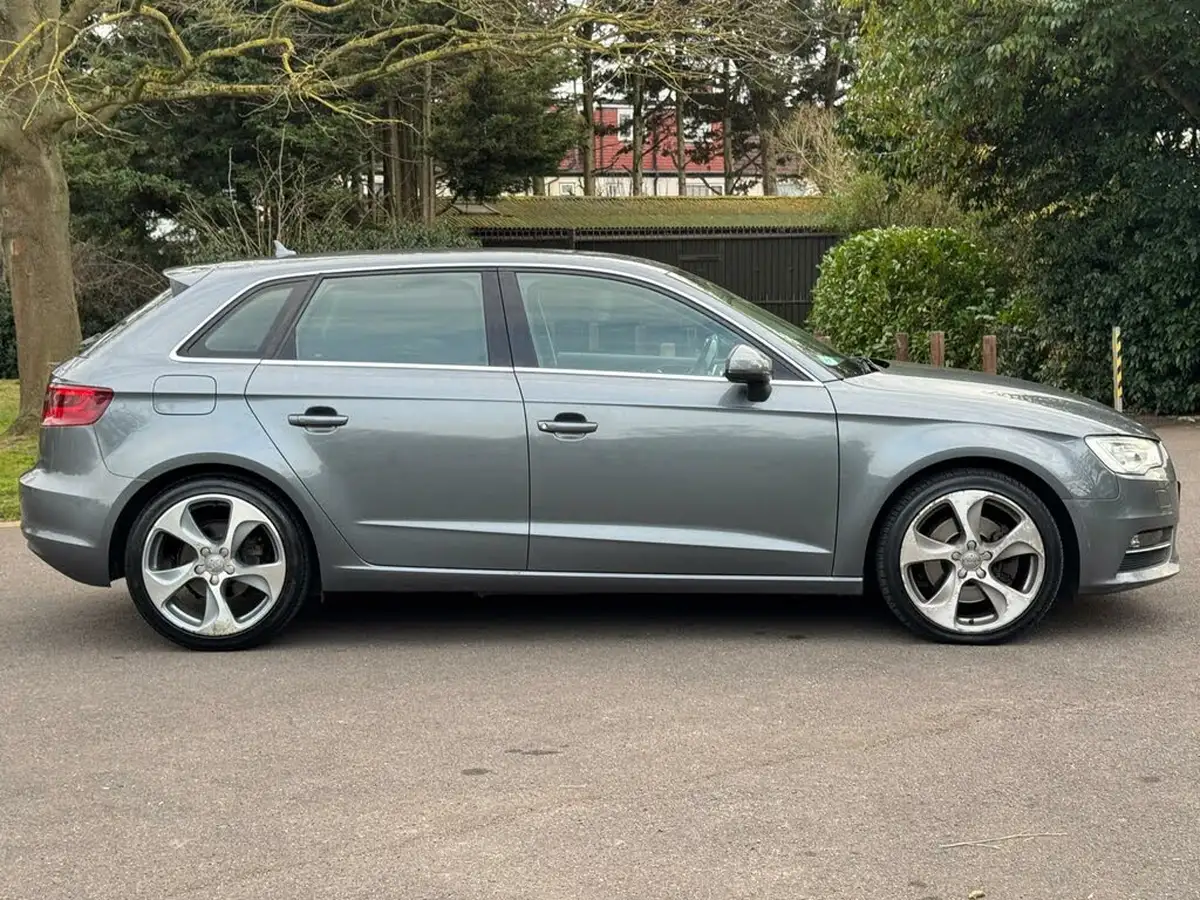 2013-audi-a3-18-tfsi-sportback-5d-1798cc-s-tronic-13my-big-13