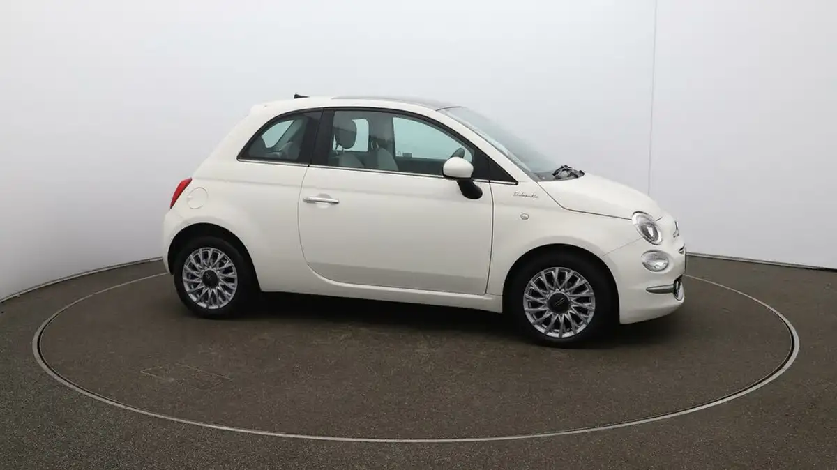 2022-fiat-500-10-dolcevita-big-39
