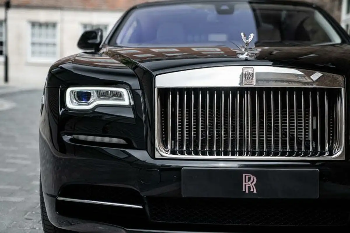 2021-rolls-royce-wraith-66-big-19
