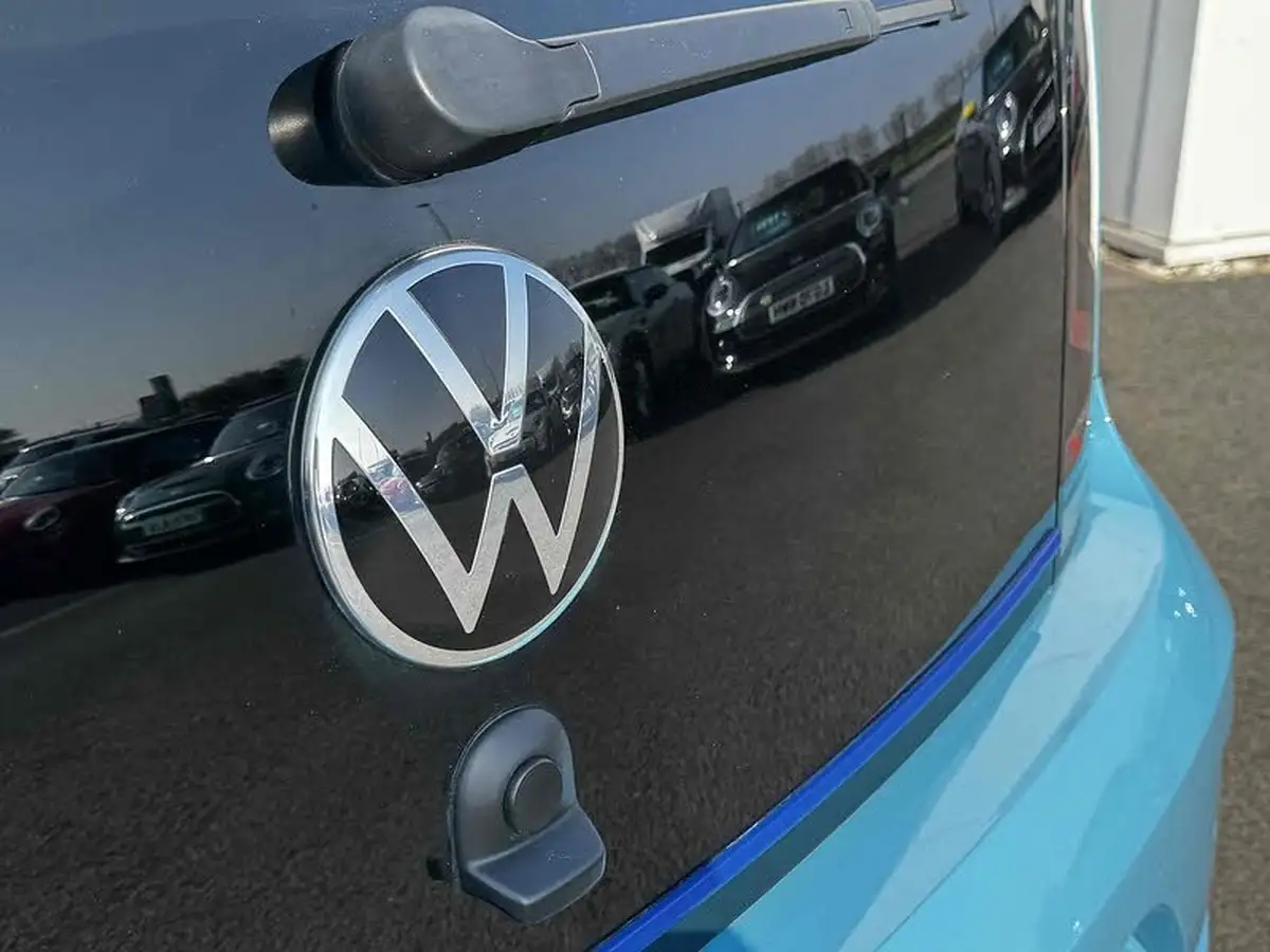 2022-volkswagen-up-e-e-up-big-18